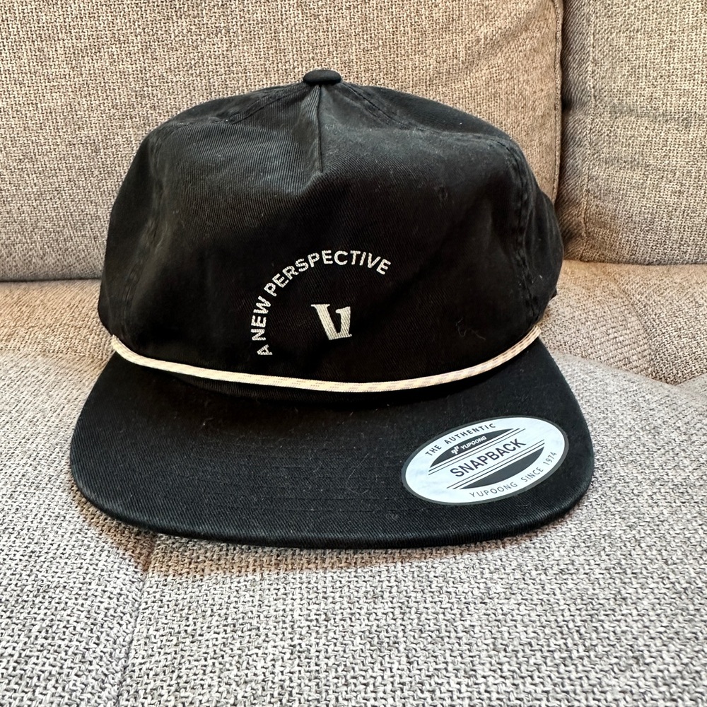 Vuori Perspectives Hat